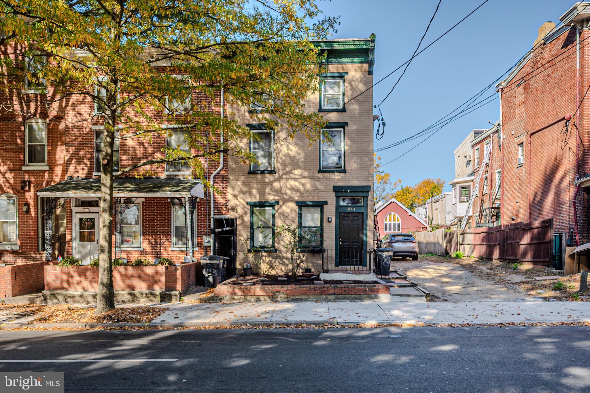 413 N Washington St
