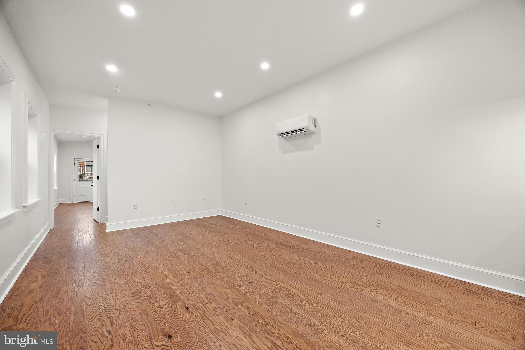 835-837 N TATNALL ST #301