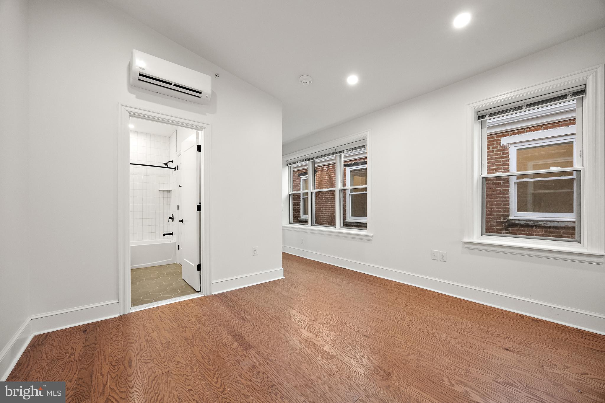 835-837 N TATNALL ST #301