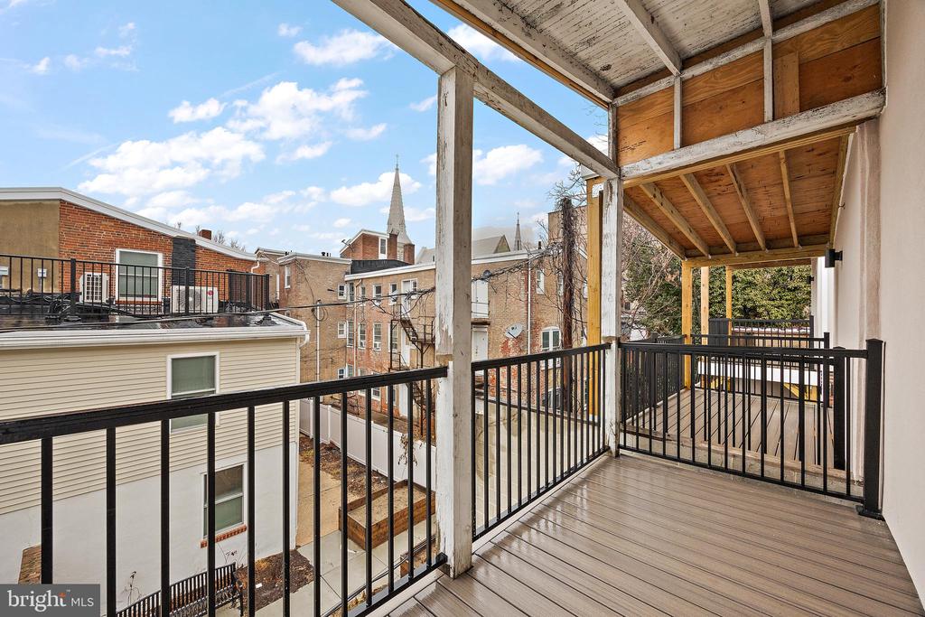 835-837 N TATNALL ST #301