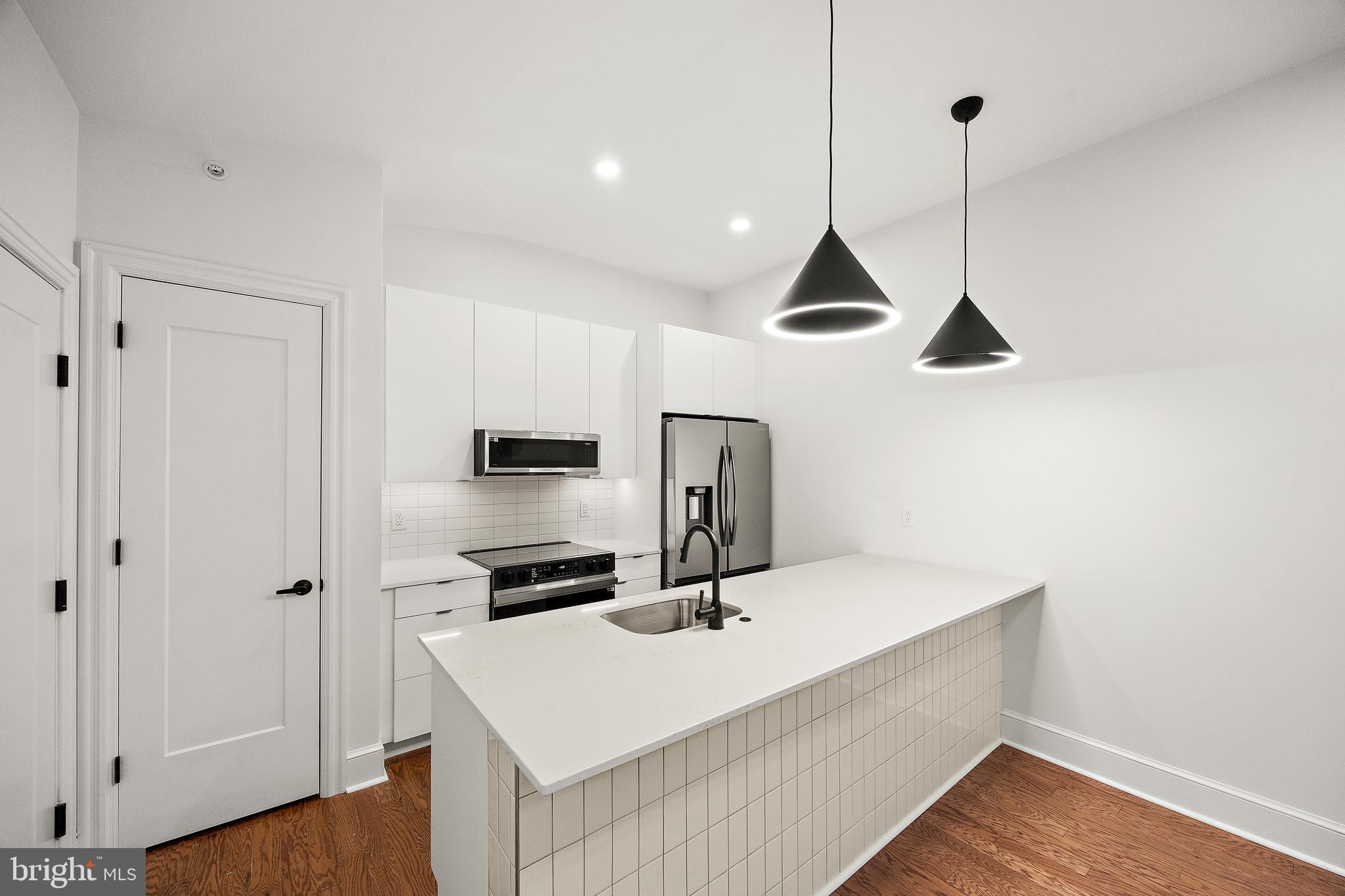 835-837 N TATNALL ST #302