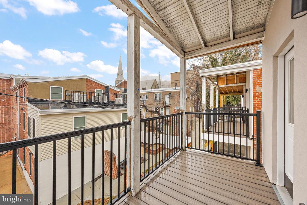 835-837 N TATNALL ST #302