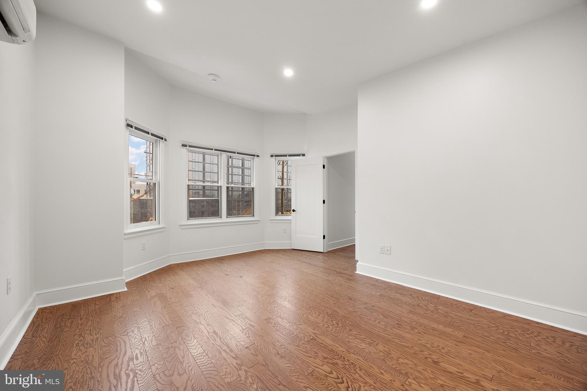 835-837 N TATNALL ST #303