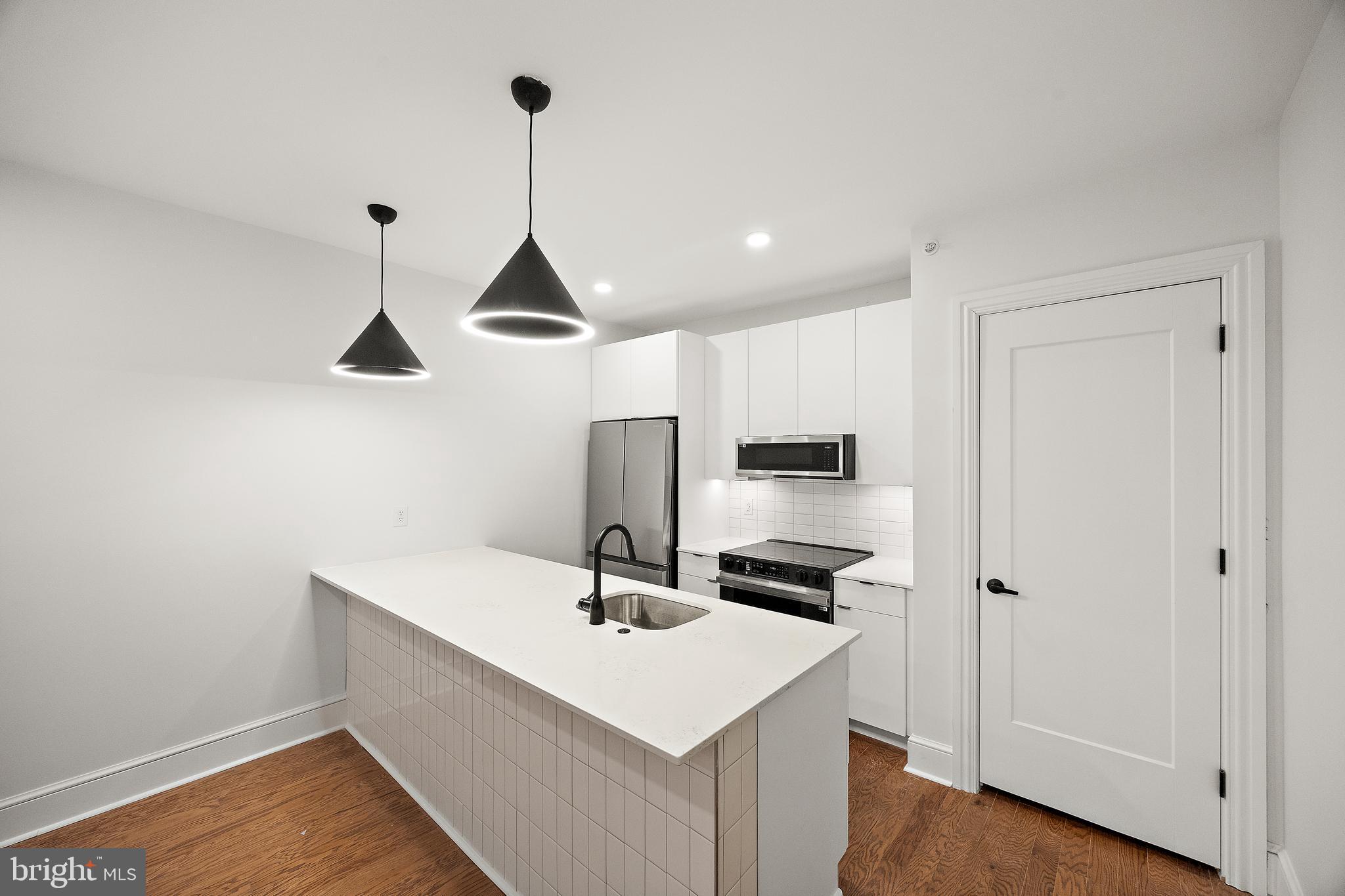 839-841 N TATNALL ST #201