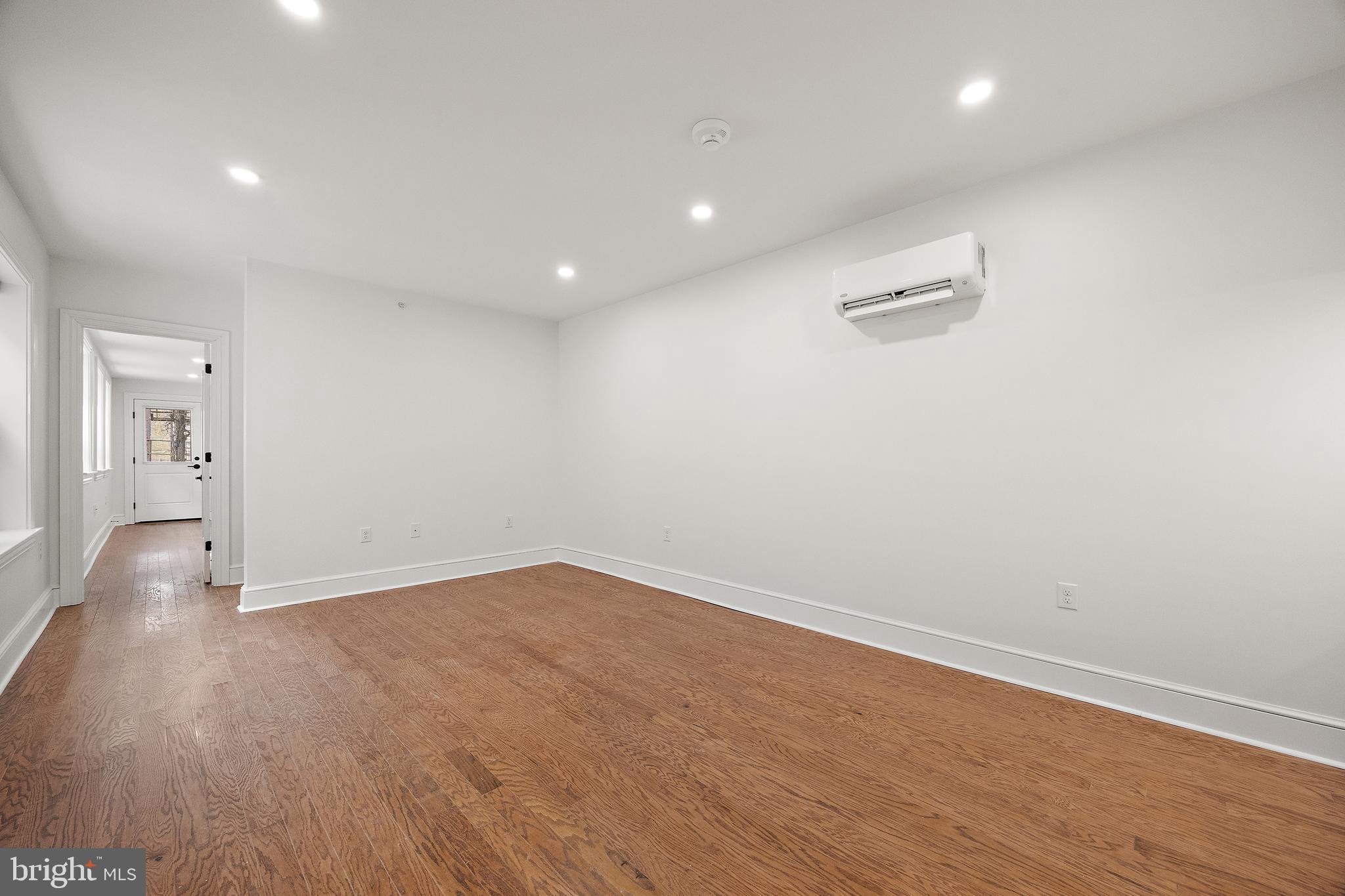 839-841 N TATNALL ST #201