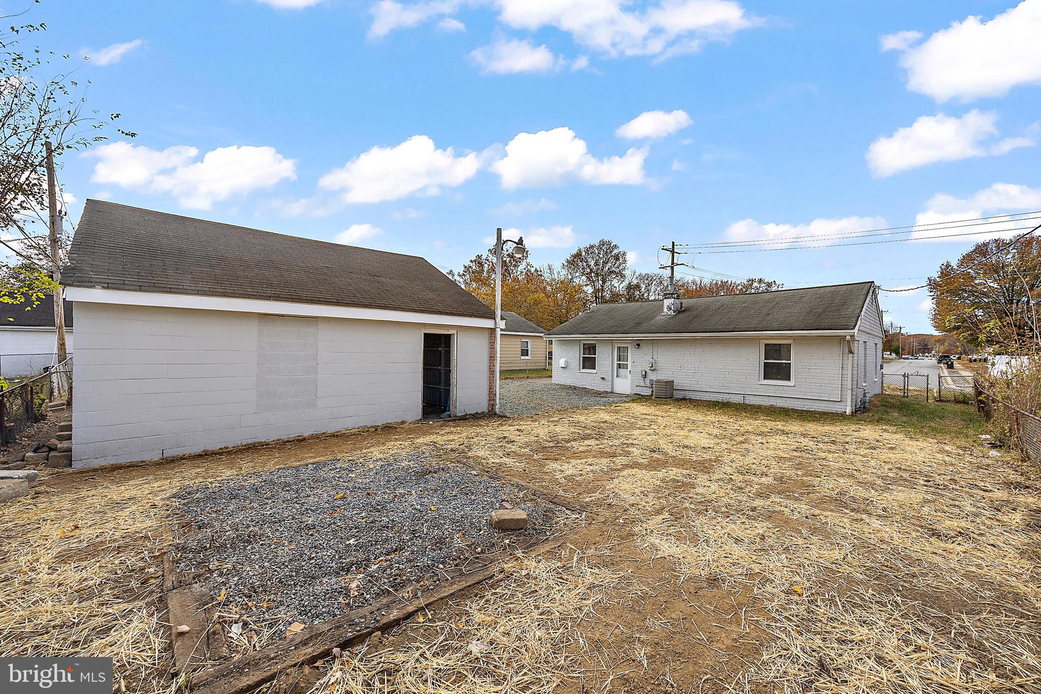 409 Talladega Dr
