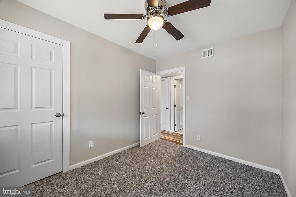 409 Talladega Dr