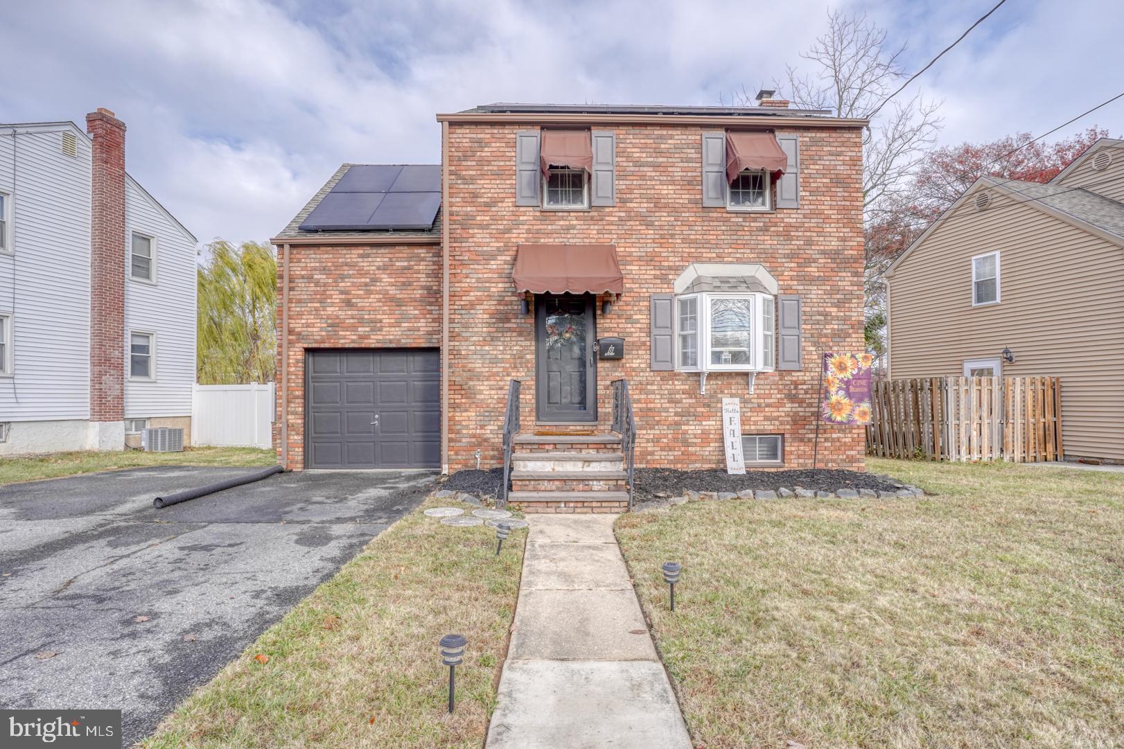 8 Alvil Rd
