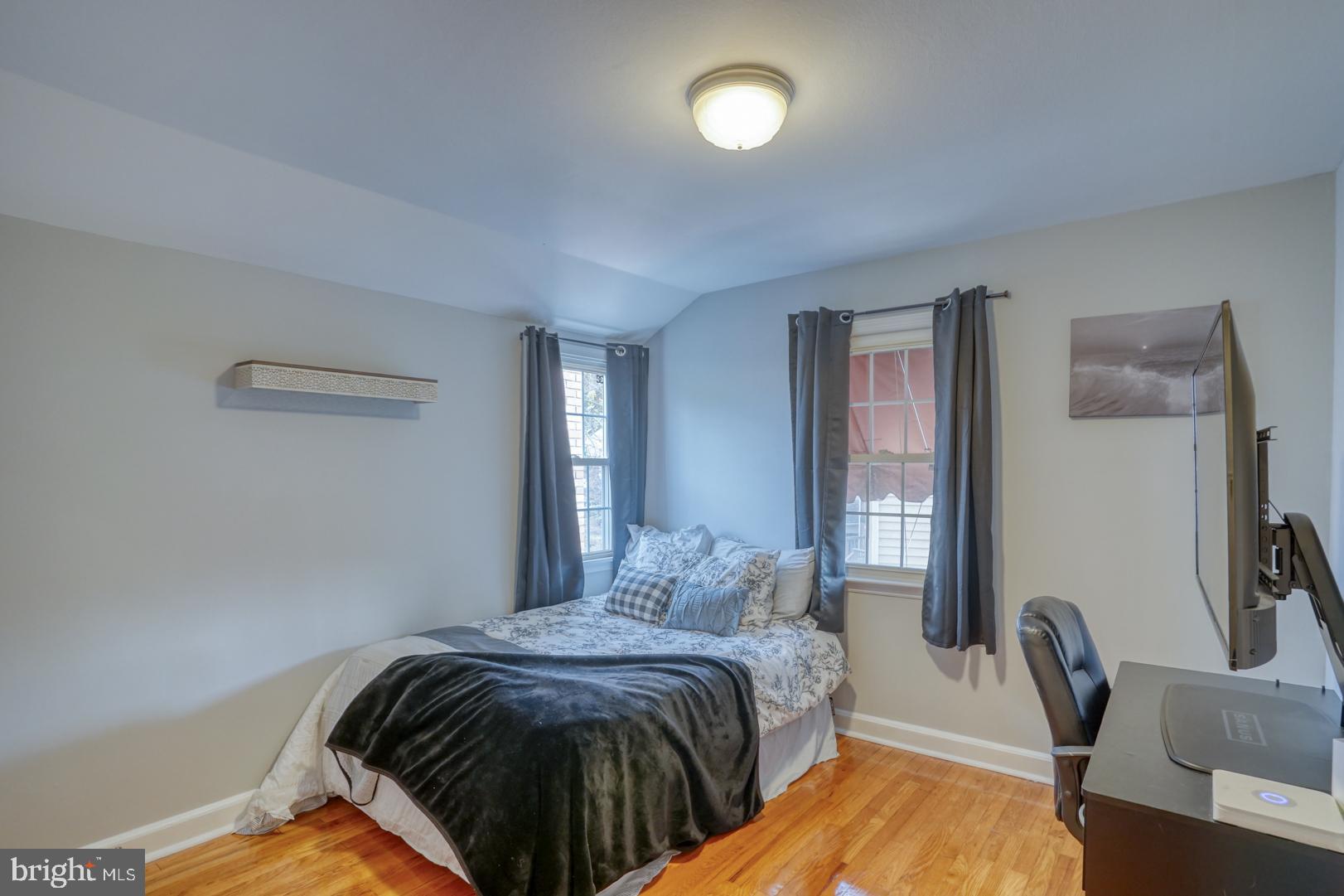 8 Alvil Rd