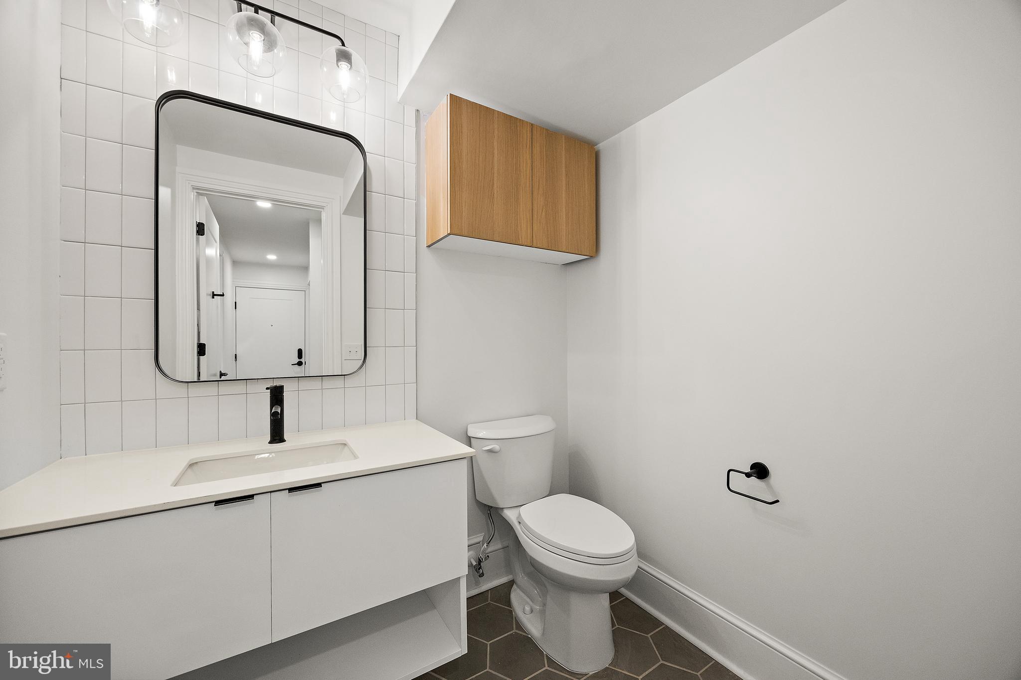 839-841 N TATNALL ST #203