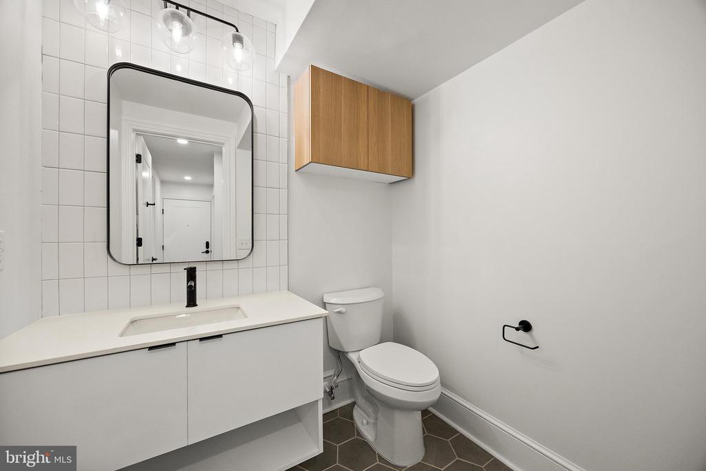 839-841 N TATNALL ST #203