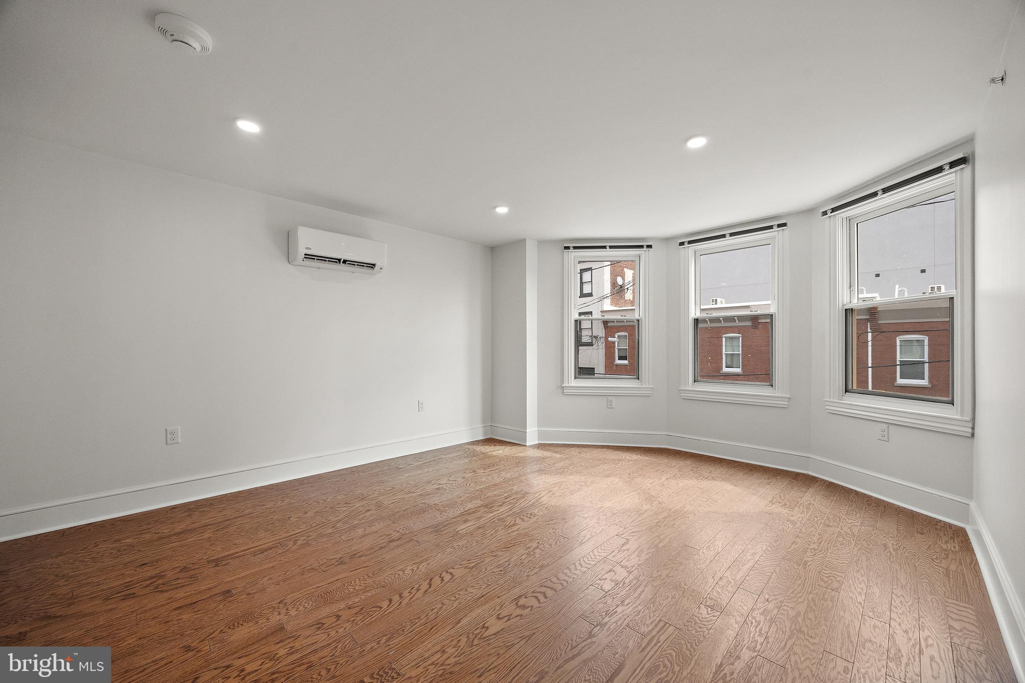 839-841 N TATNALL ST #203