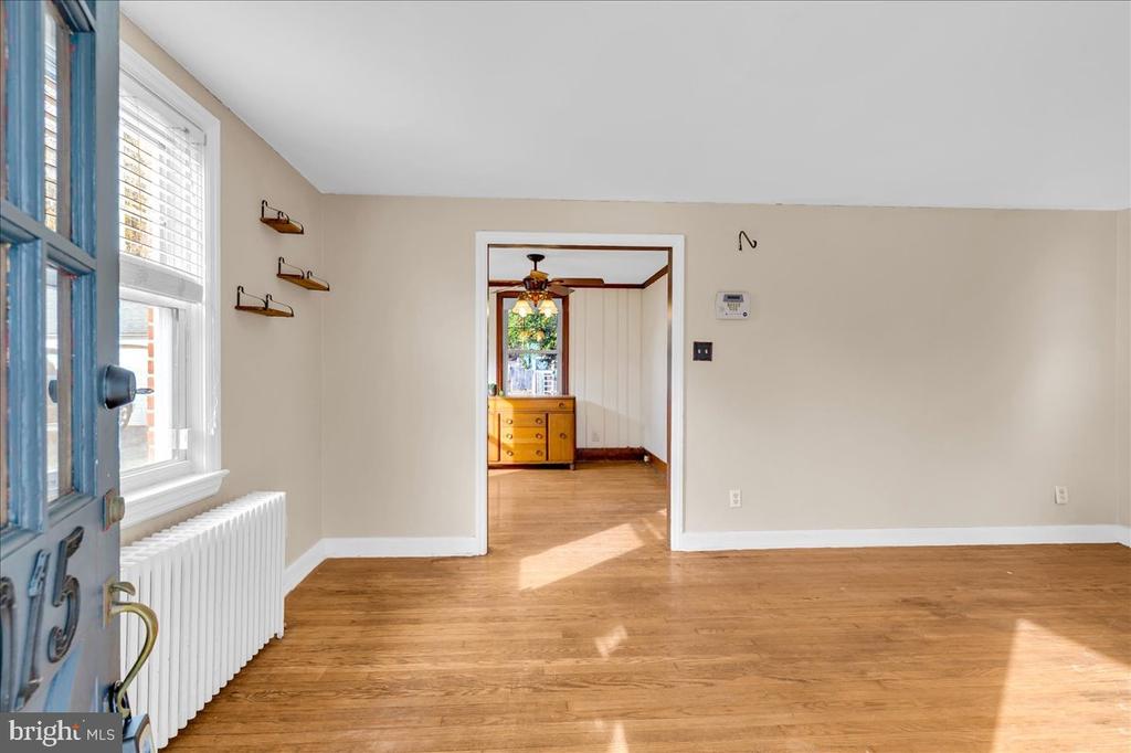 2015 Veale Rd