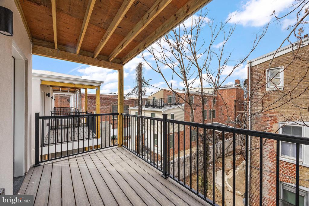 839-841 N TATNALL ST #301