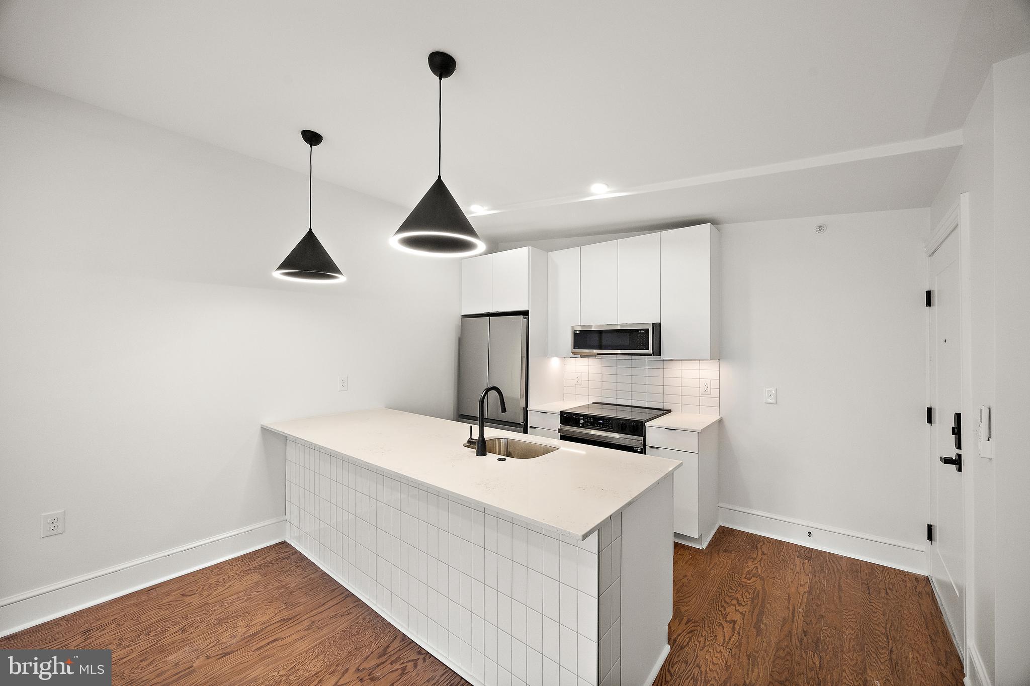 839-841 N TATNALL ST #303