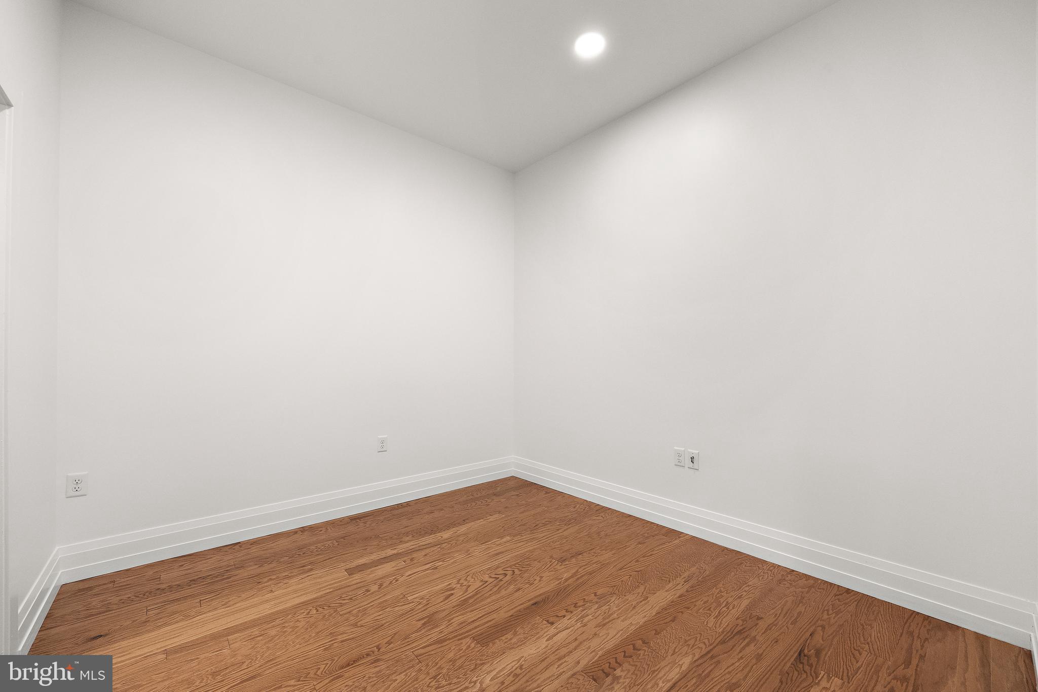 801 N MARKET ST #209