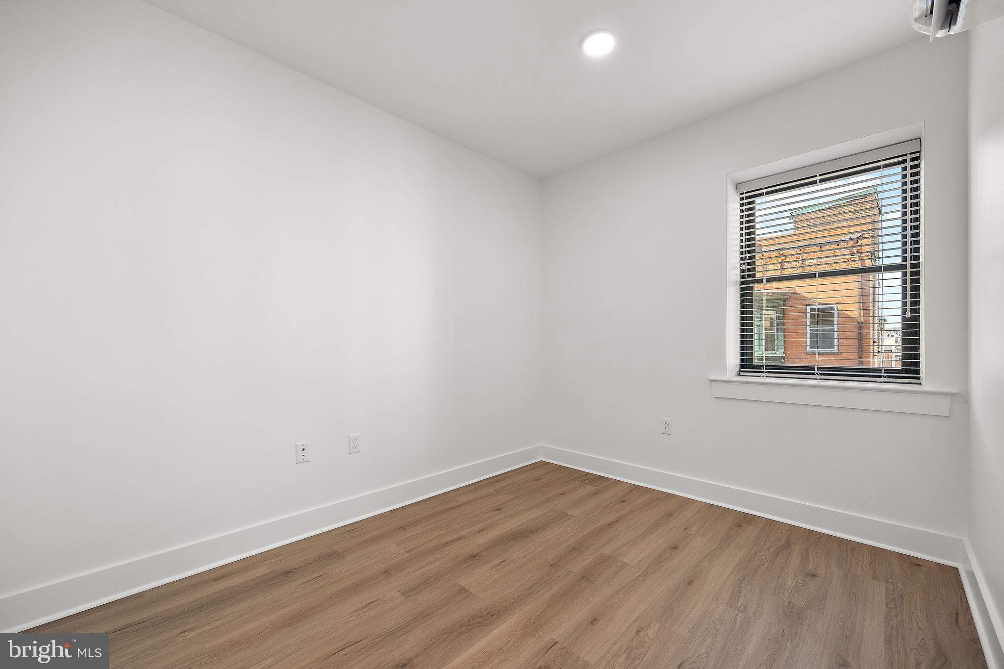 801 N MARKET ST #302