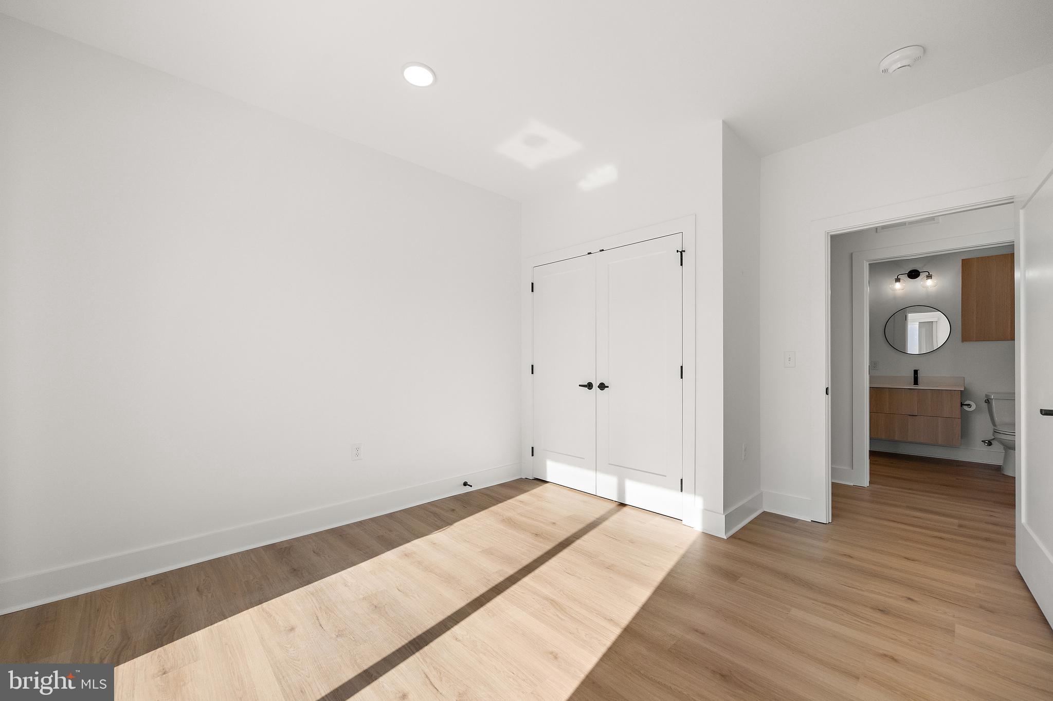 801 N MARKET ST #305