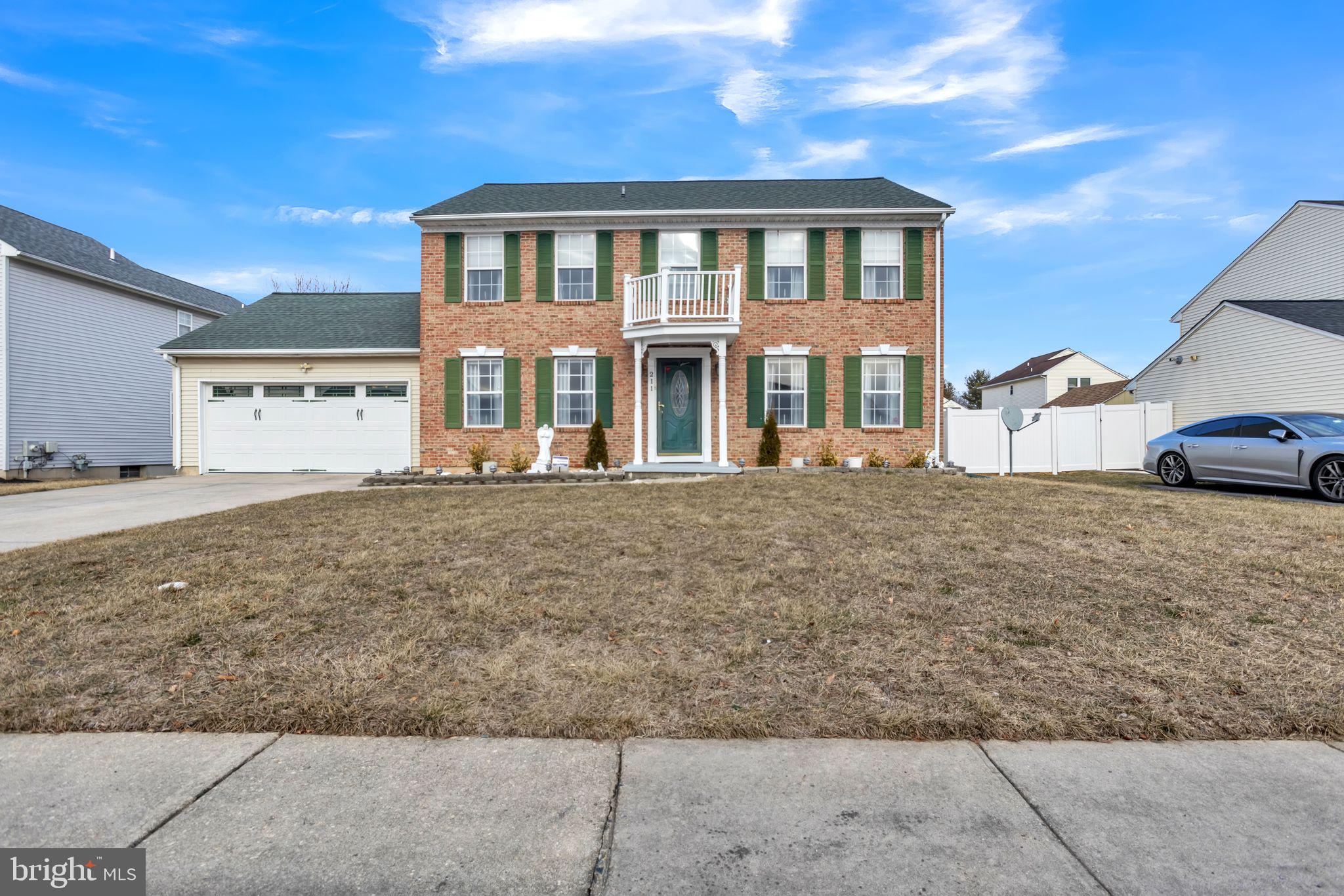 211 Romeo Dr