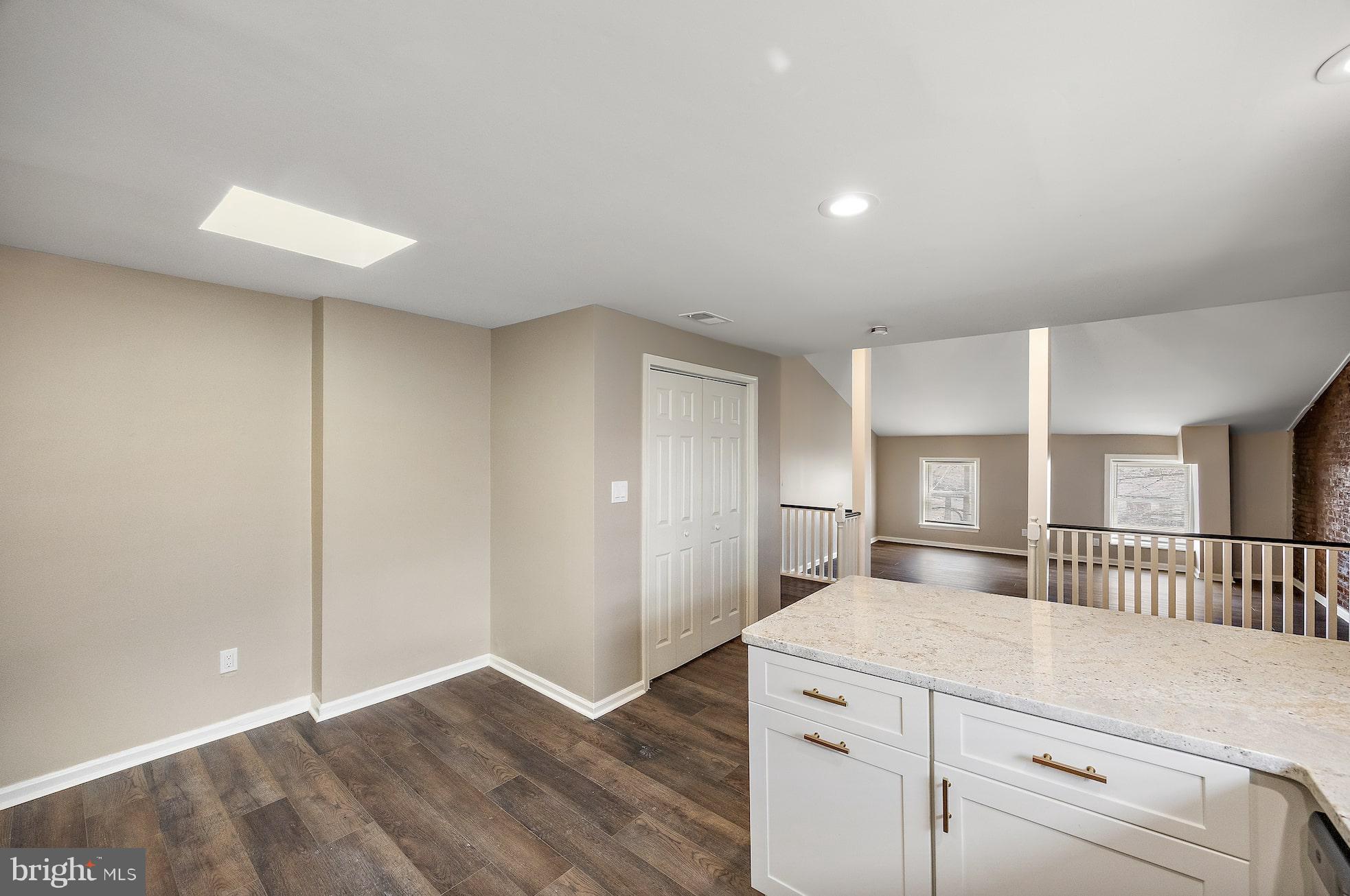 413 WASHINGTON ST #UNIT 3