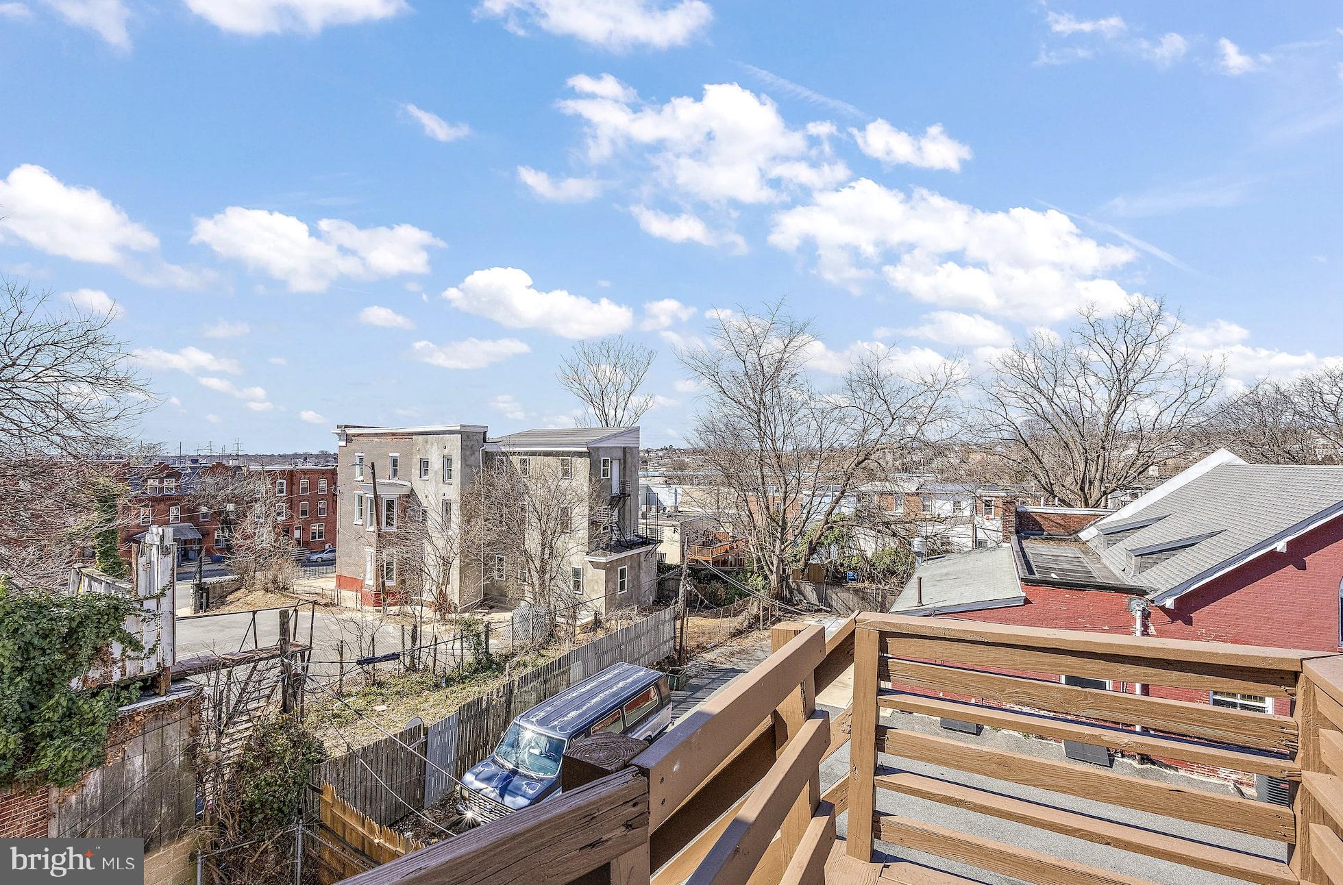 413 WASHINGTON ST #UNIT 3