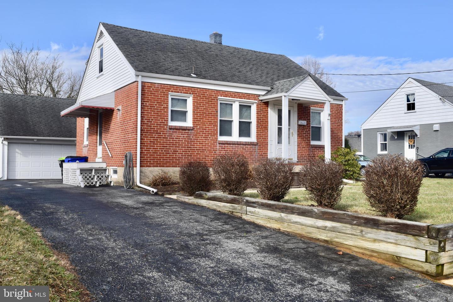 200 Liston Ave