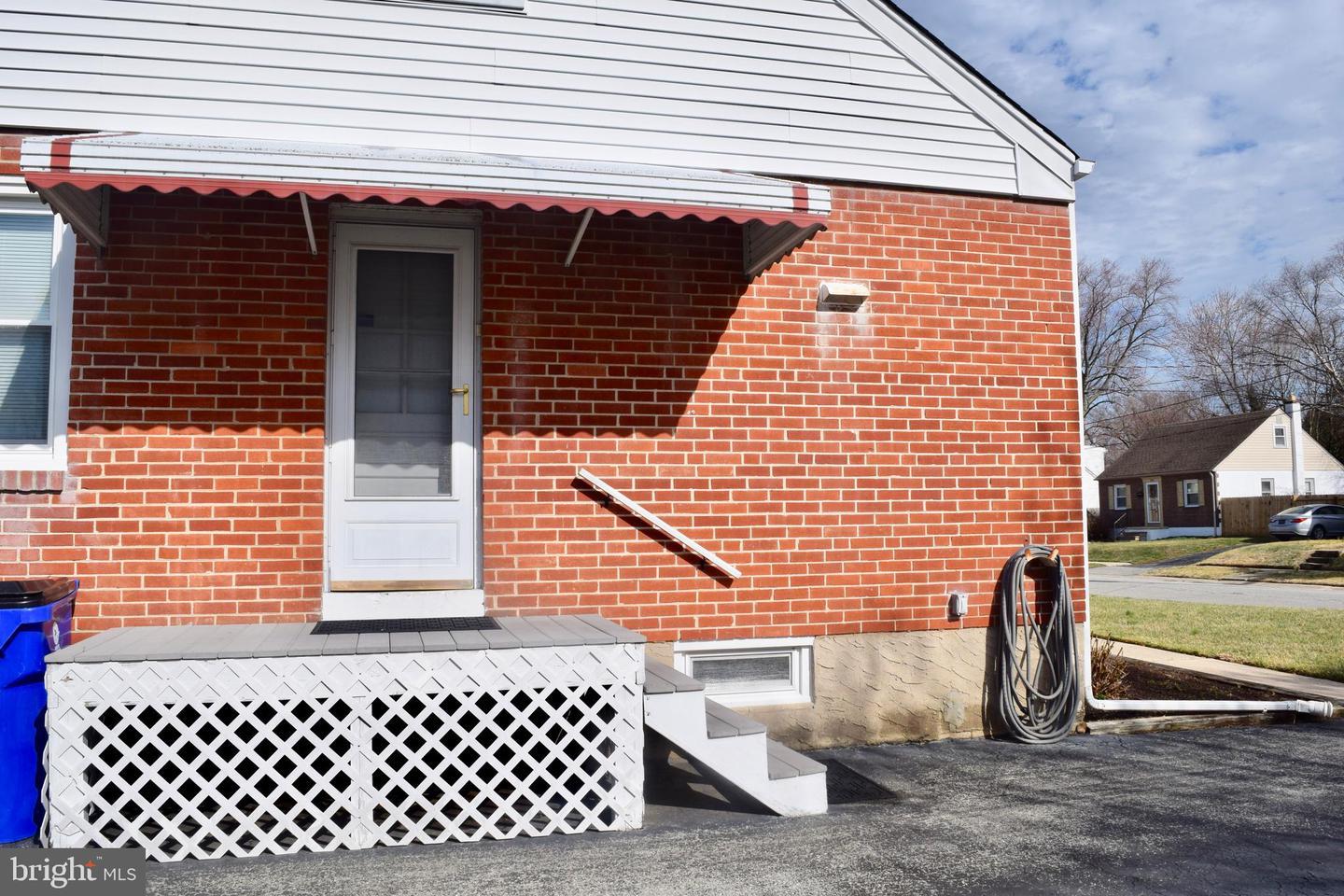 200 Liston Ave