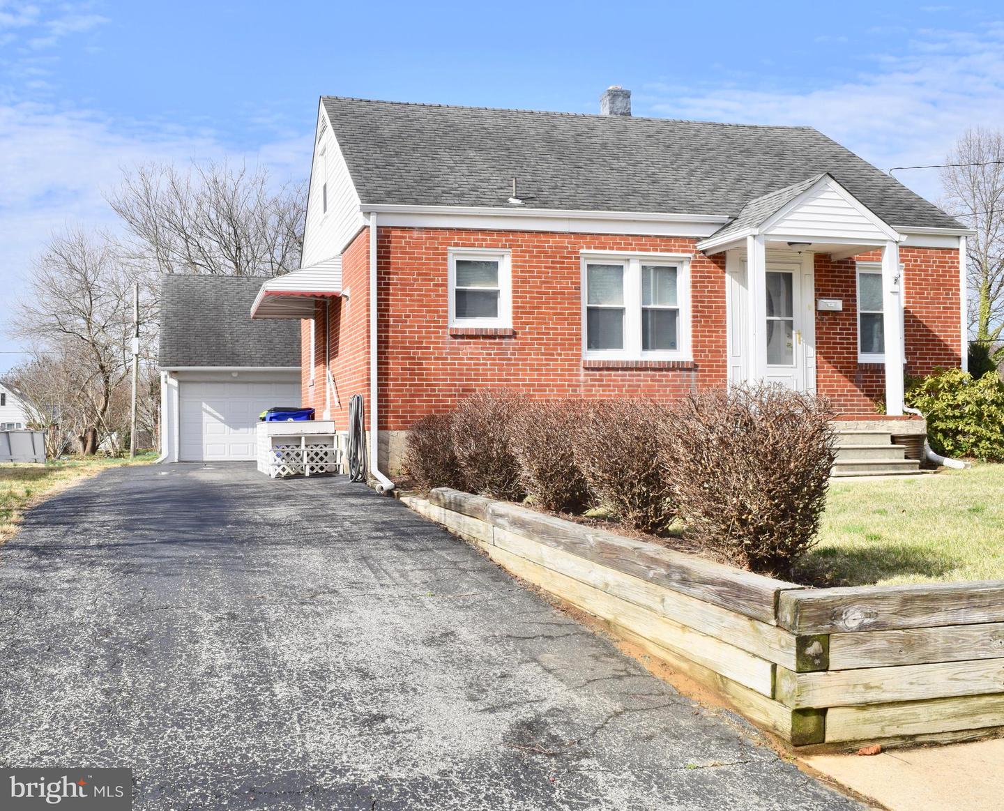 200 Liston Ave