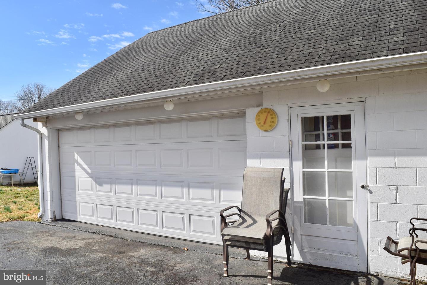 200 Liston Ave