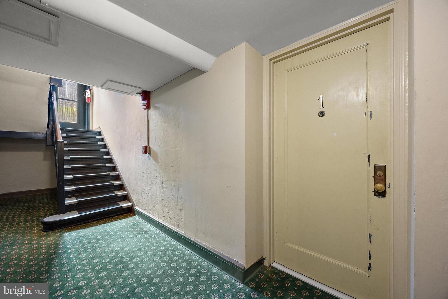 1305-Unit N Broom St #1