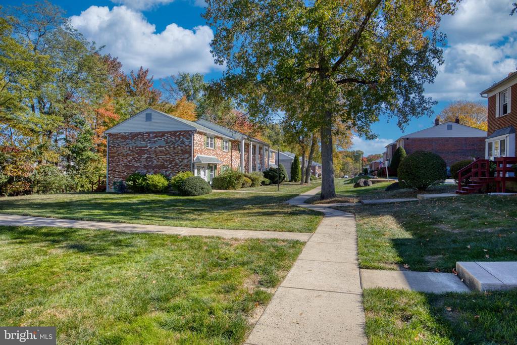 2357 Patwynn Rd