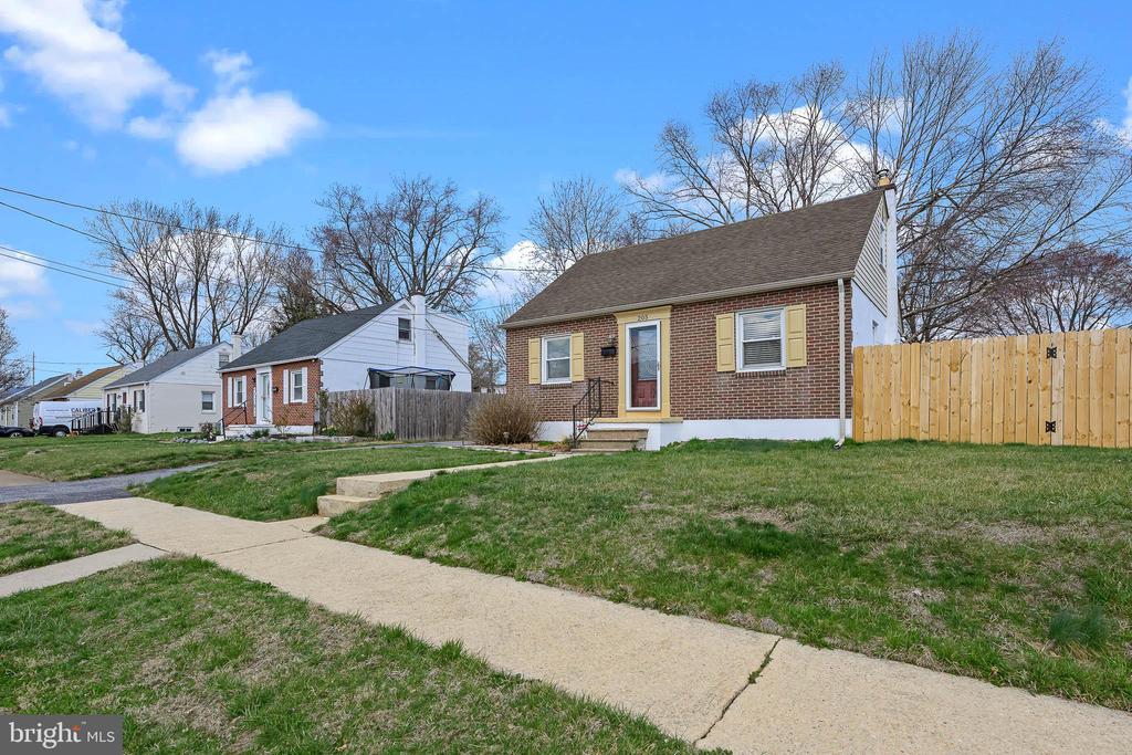 205 Liston Ave