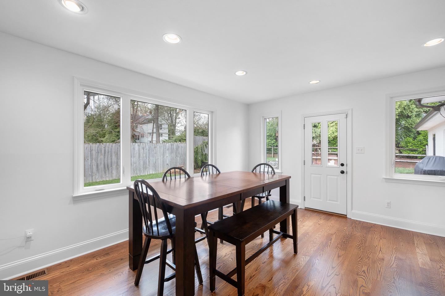 1104 Norbee Dr