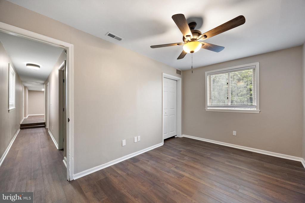 413 WASHINGTON ST #UNIT 2