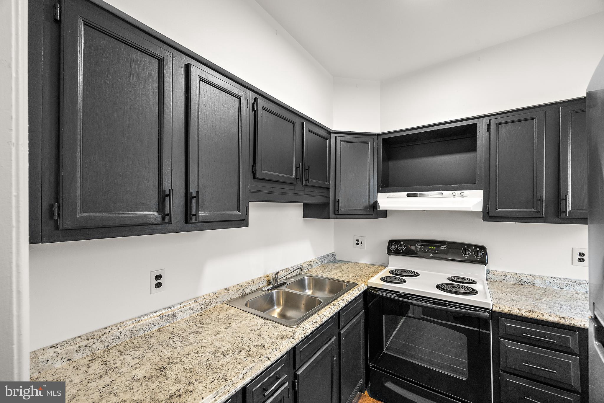 1801 DELAWARE AVE #B