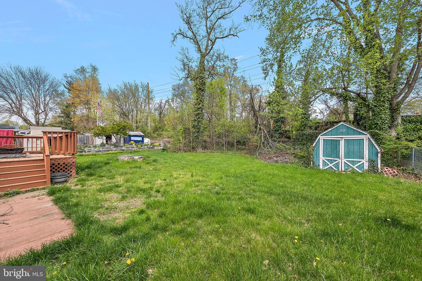 1313 Greenleaf Rd