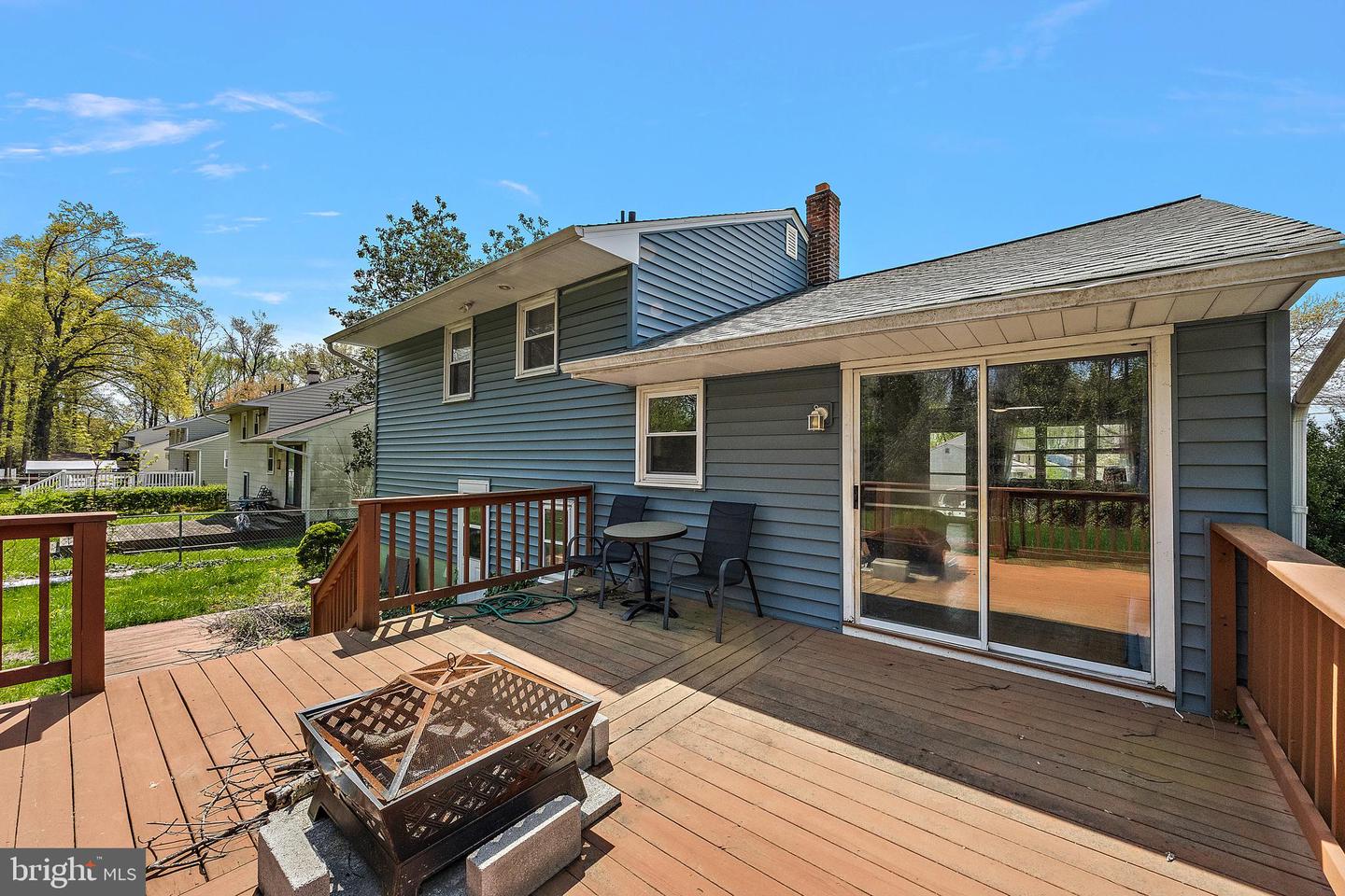 1313 Greenleaf Rd