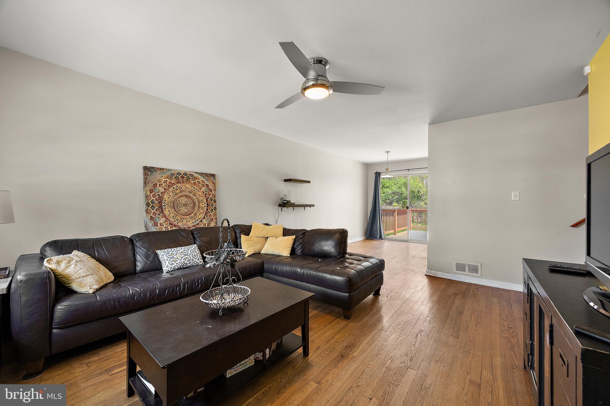 1313 Greenleaf Rd