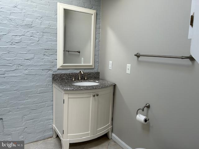 1505 N Adams St