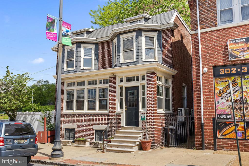 808 N LINCOLN ST #1