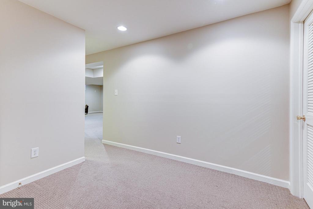 757 Wood Duck Ct