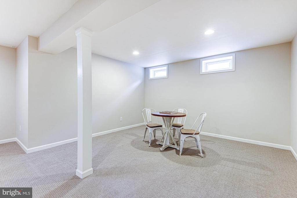 757 Wood Duck Ct