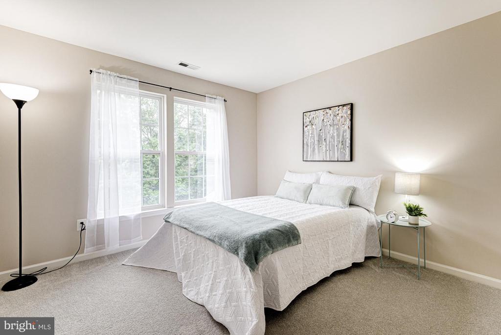 757 Wood Duck Ct