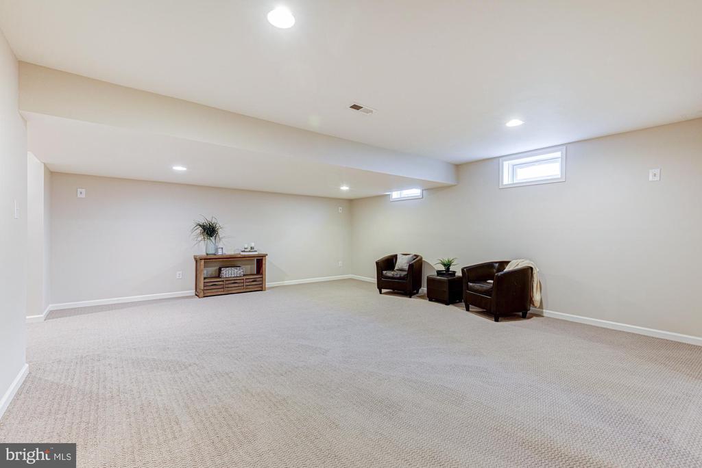 757 Wood Duck Ct