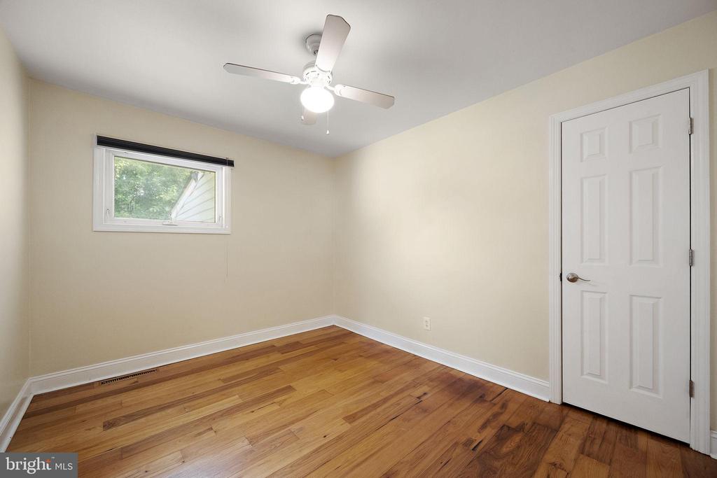 20 ST JOHN DR