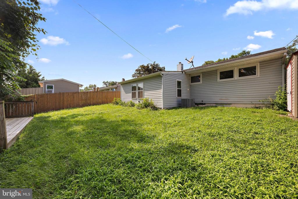 20 ST JOHN DR