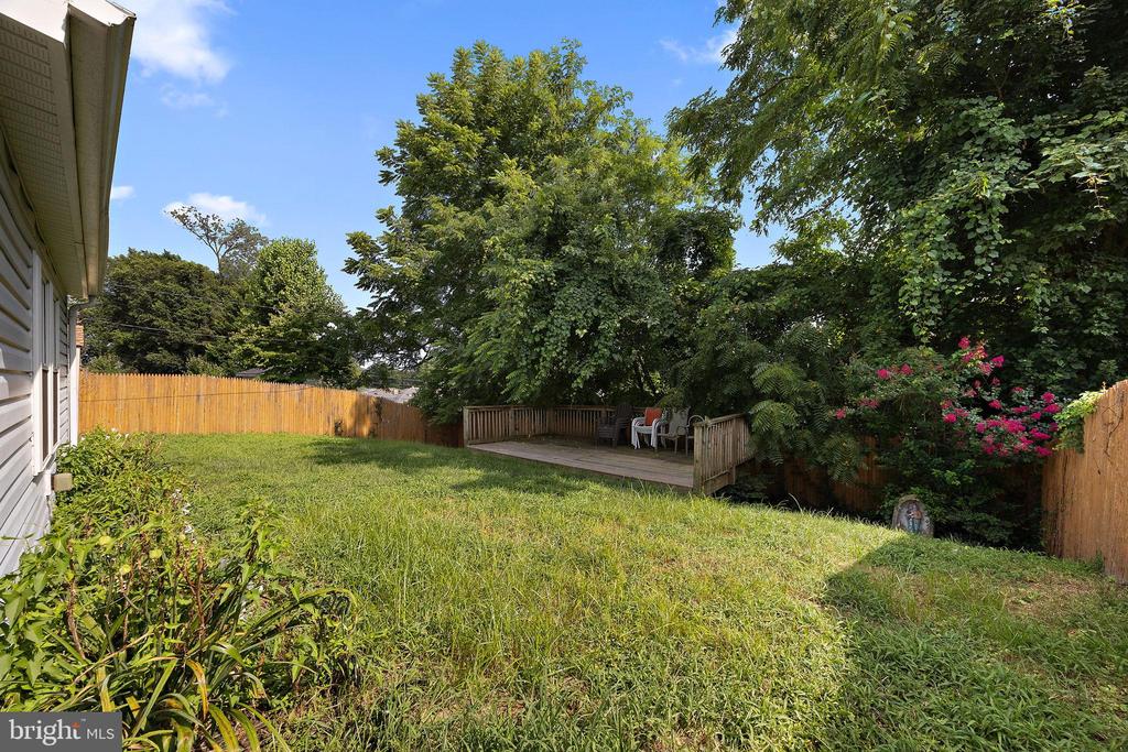 20 ST JOHN DR