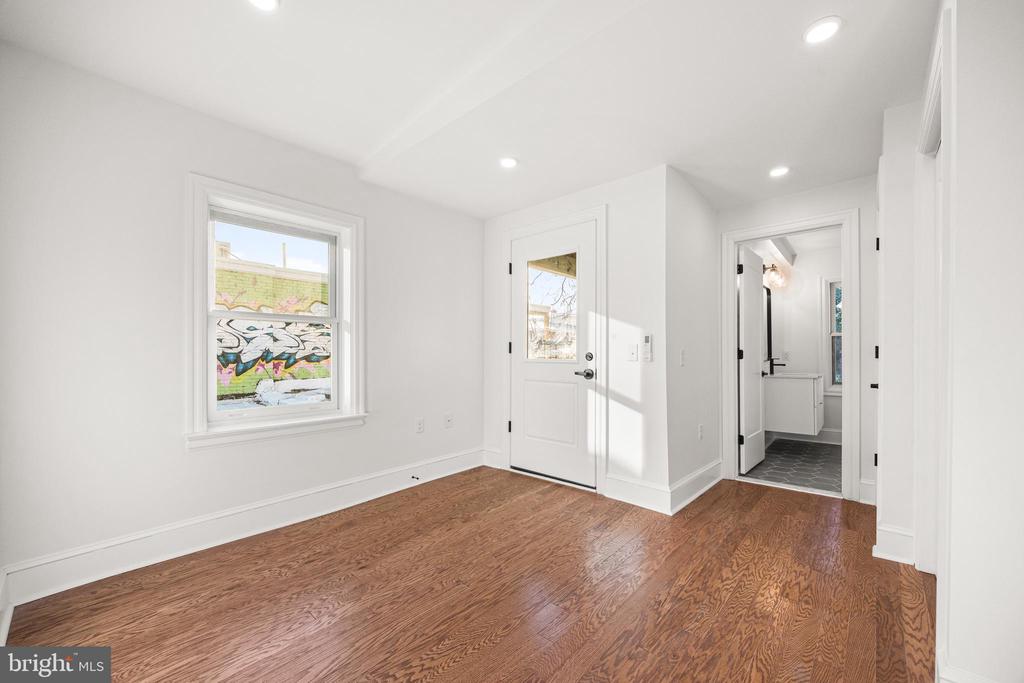 845 N TATNALL ST #UNIT 301