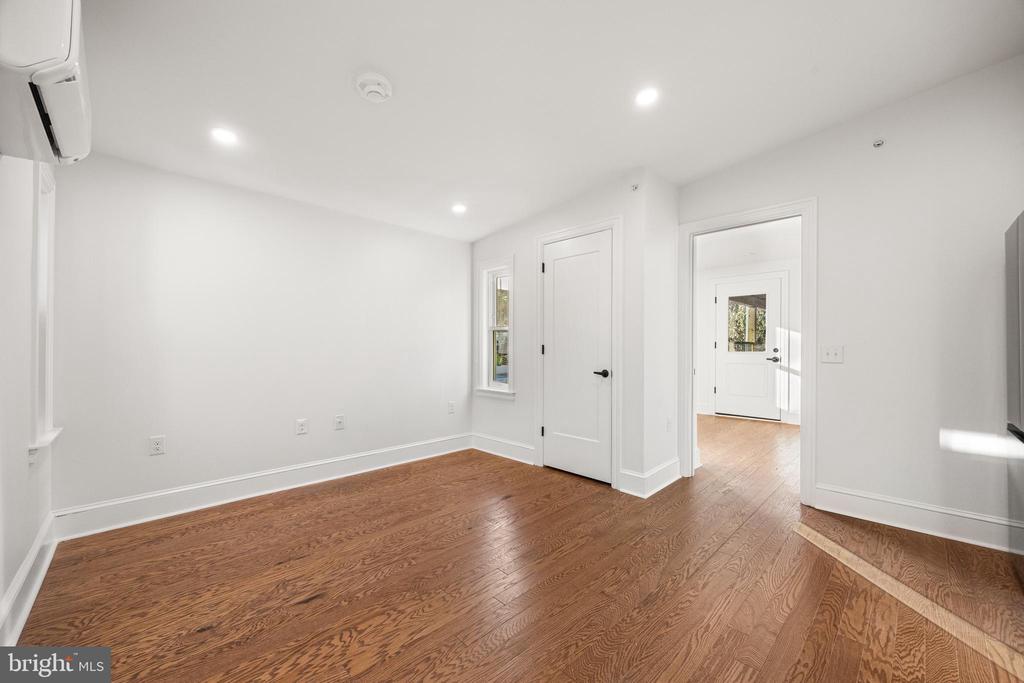 845 N TATNALL ST #UNIT 301