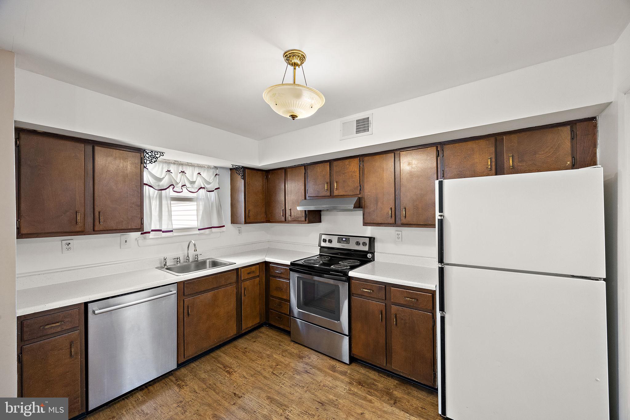 2105 Chelmsford Cir #2105